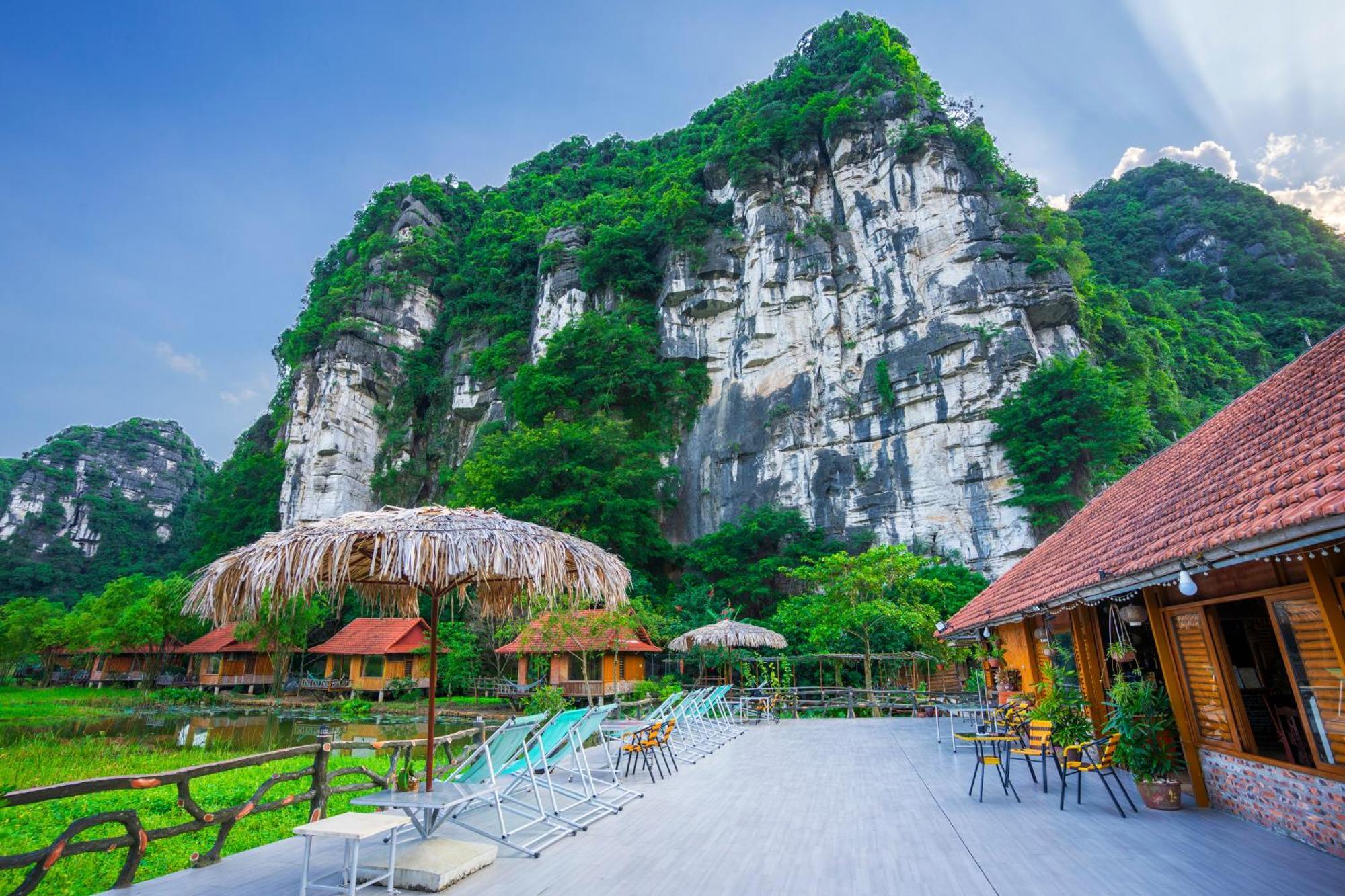 Lotus Field Homestay Ниньбинь Экстерьер фото