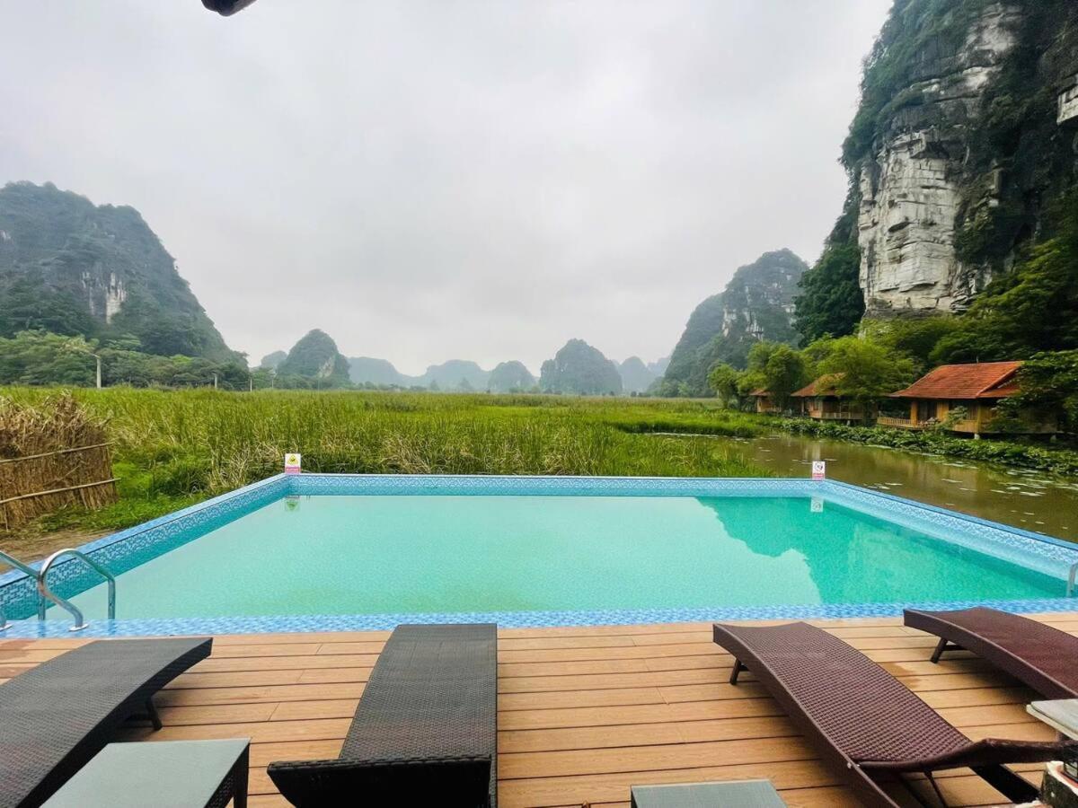 Lotus Field Homestay Ниньбинь Экстерьер фото